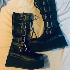 Knee high Demoniacult